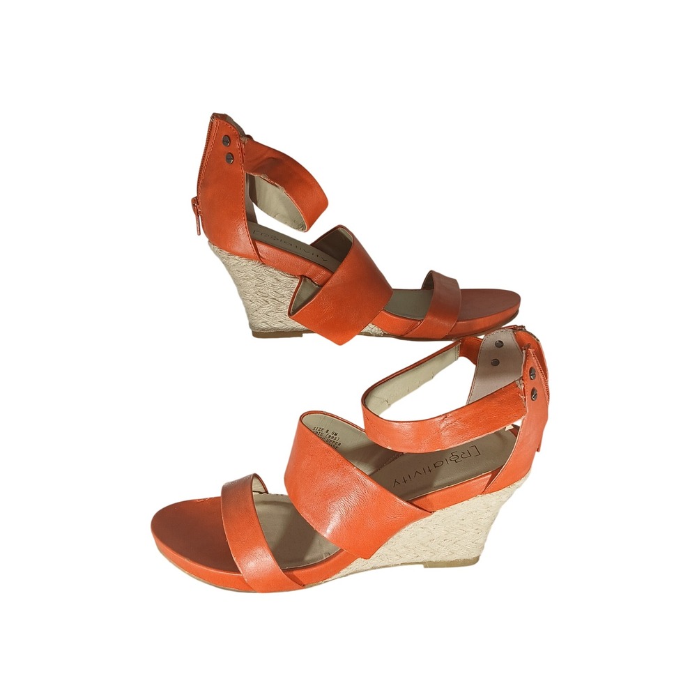 Relativity Lindie Wedge‎ Sandals 8.5M Orange Espadrille Boho Summer Back Zip